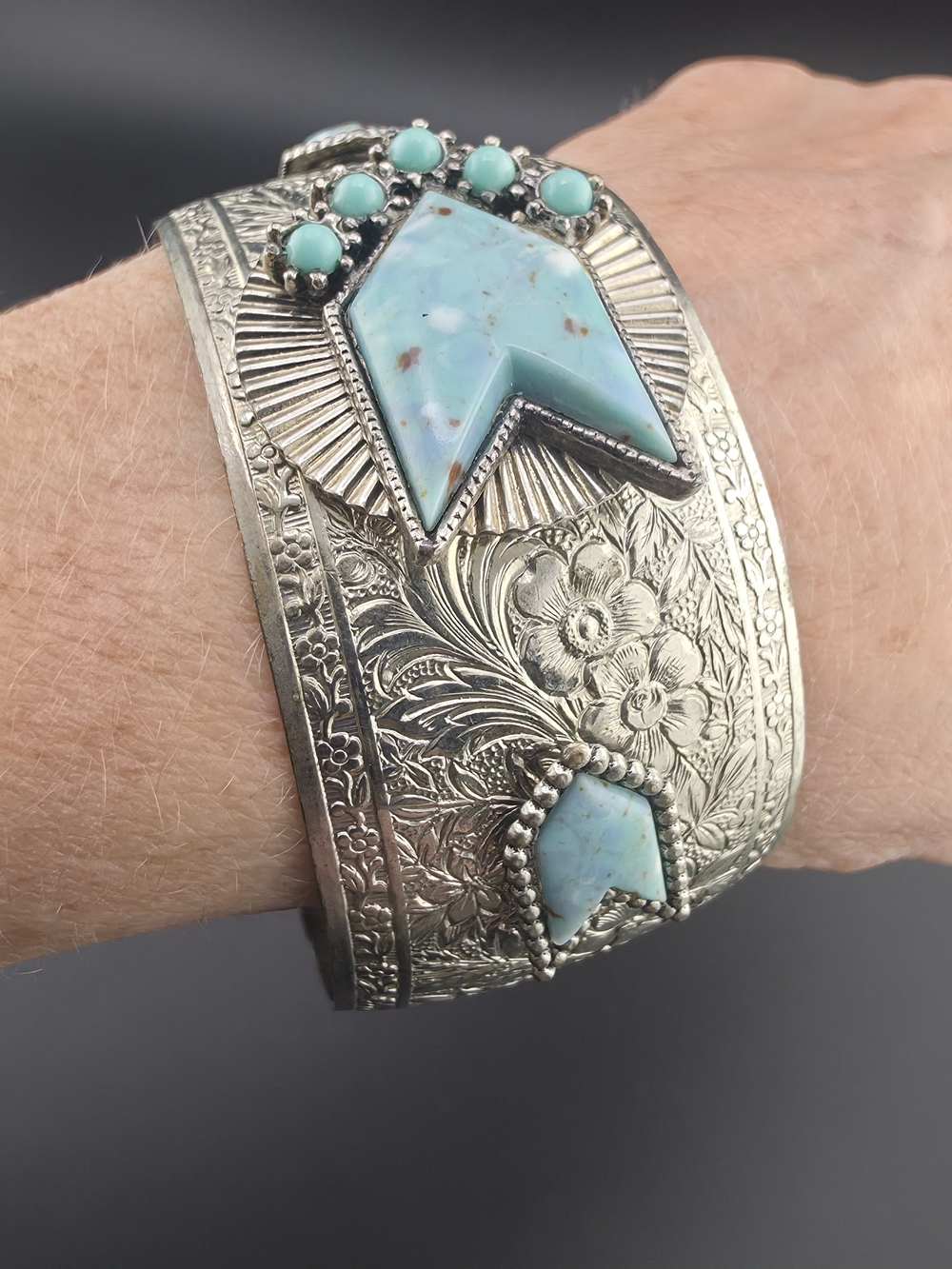 Vintage 7" Turquoise Lucite Embossed Western Cuff Bracelet Silver Plate